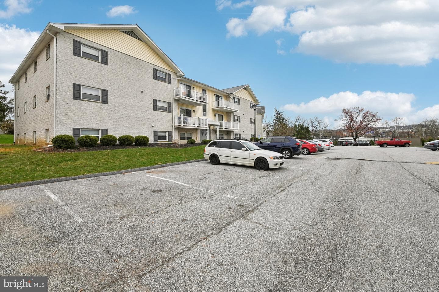 7 Warren Lodge Court #1-C photo 30