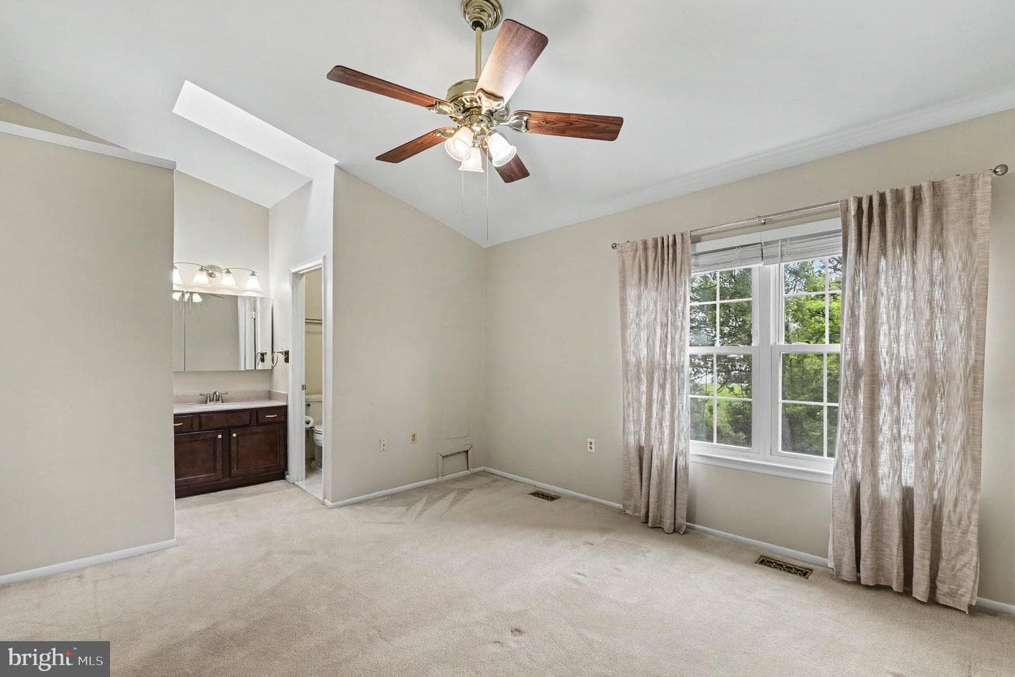 3006 N Branch Lane photo 13