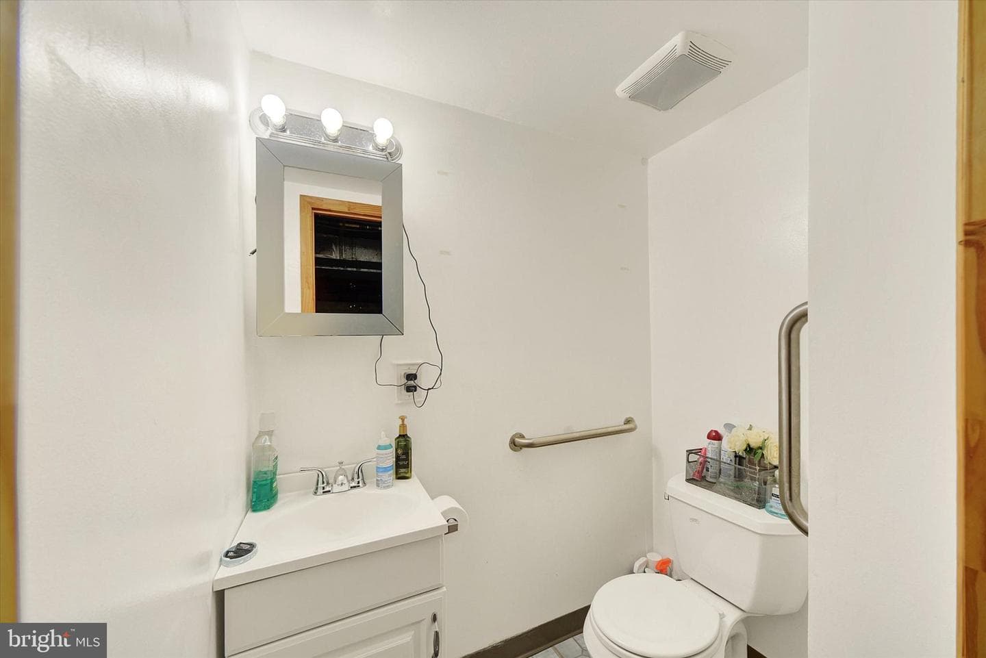 9409 Flagstone Drive photo 22