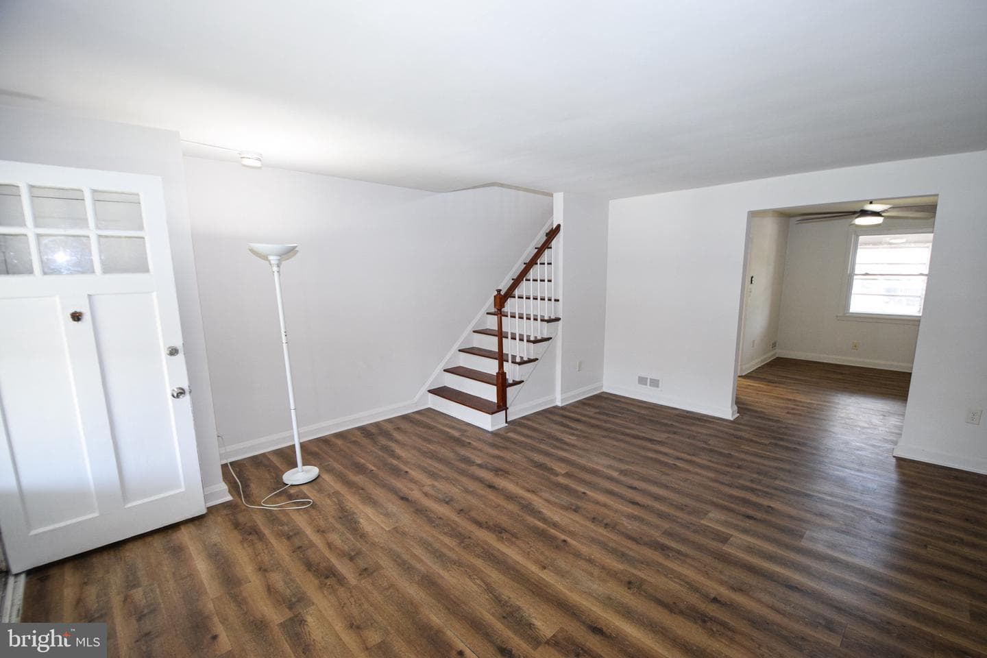 1922 Armco Way photo 2