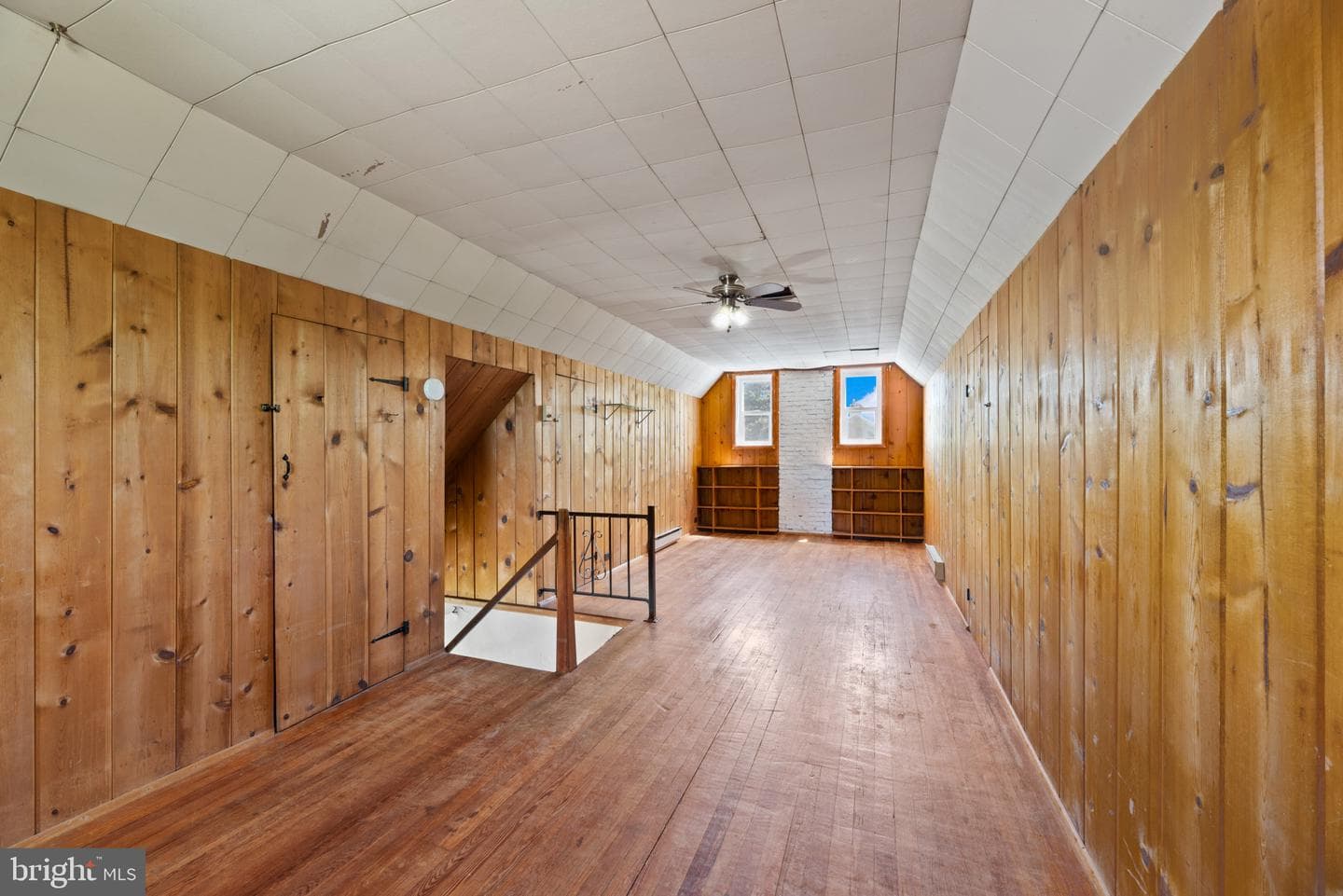 115 Hilton Avenue photo 27