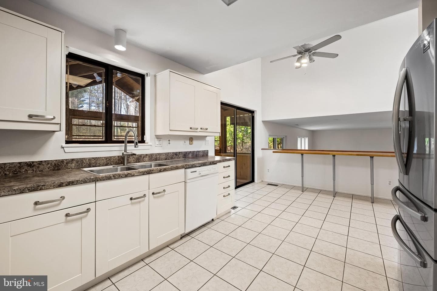 12204 Velvet Hill Drive photo 17