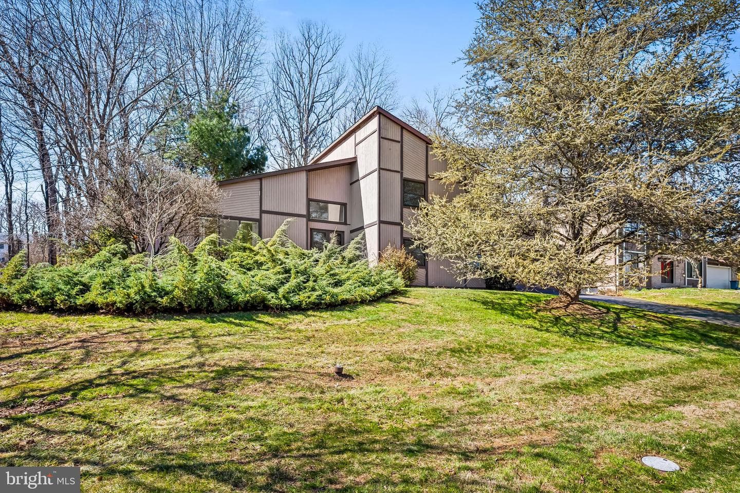 12204 Velvet Hill Drive photo 2
