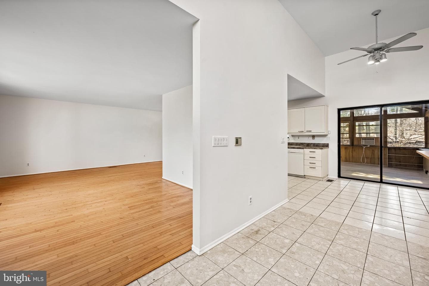 12204 Velvet Hill Drive photo 6