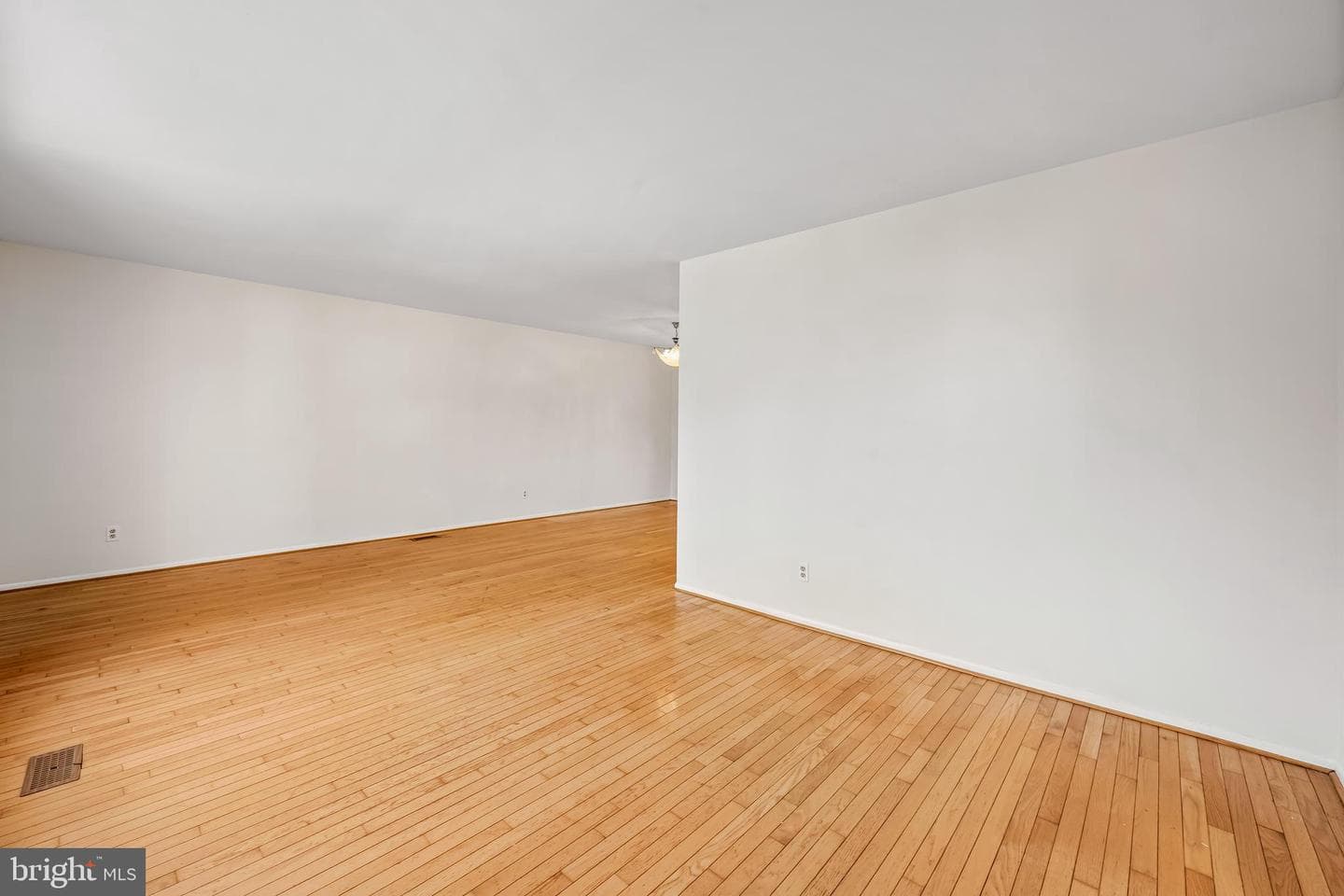 12204 Velvet Hill Drive photo 7