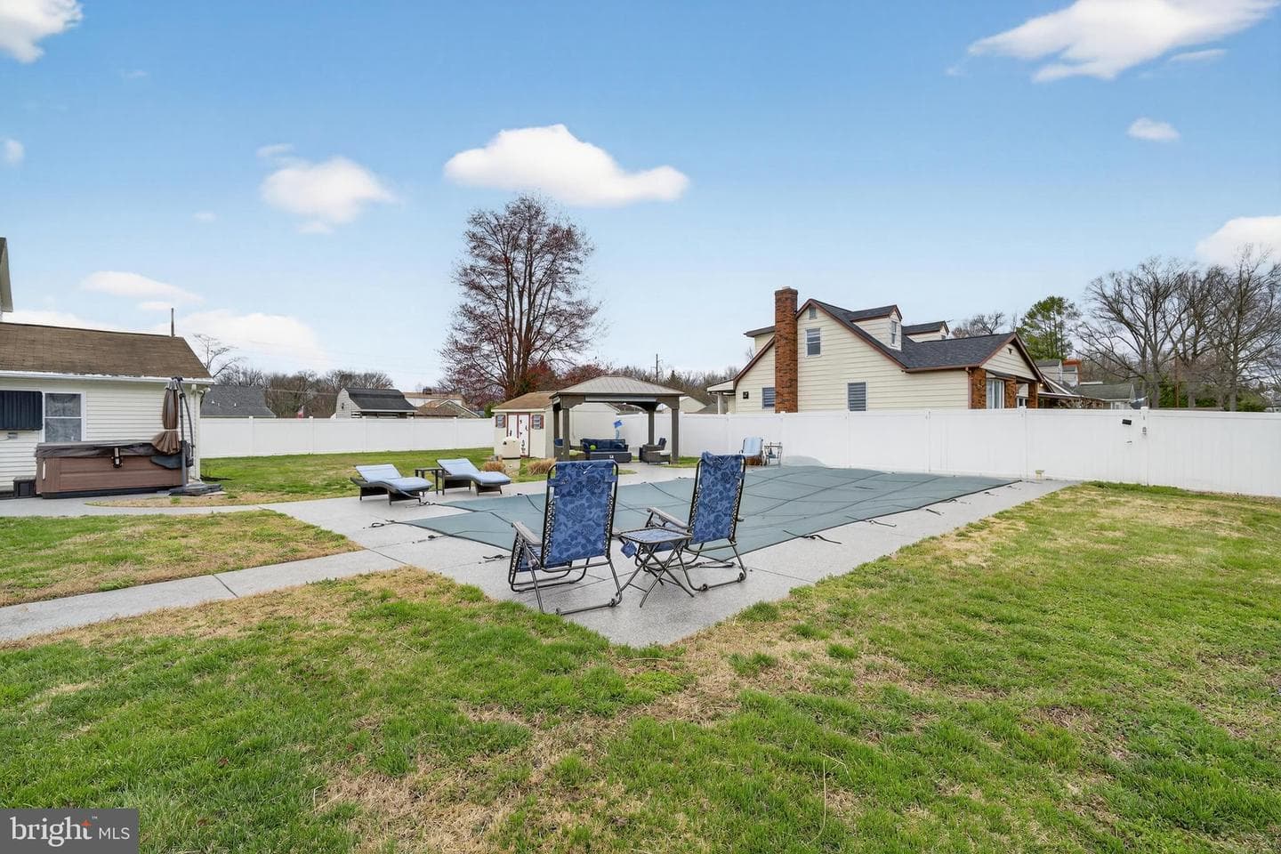 804 Pineview Place photo 17