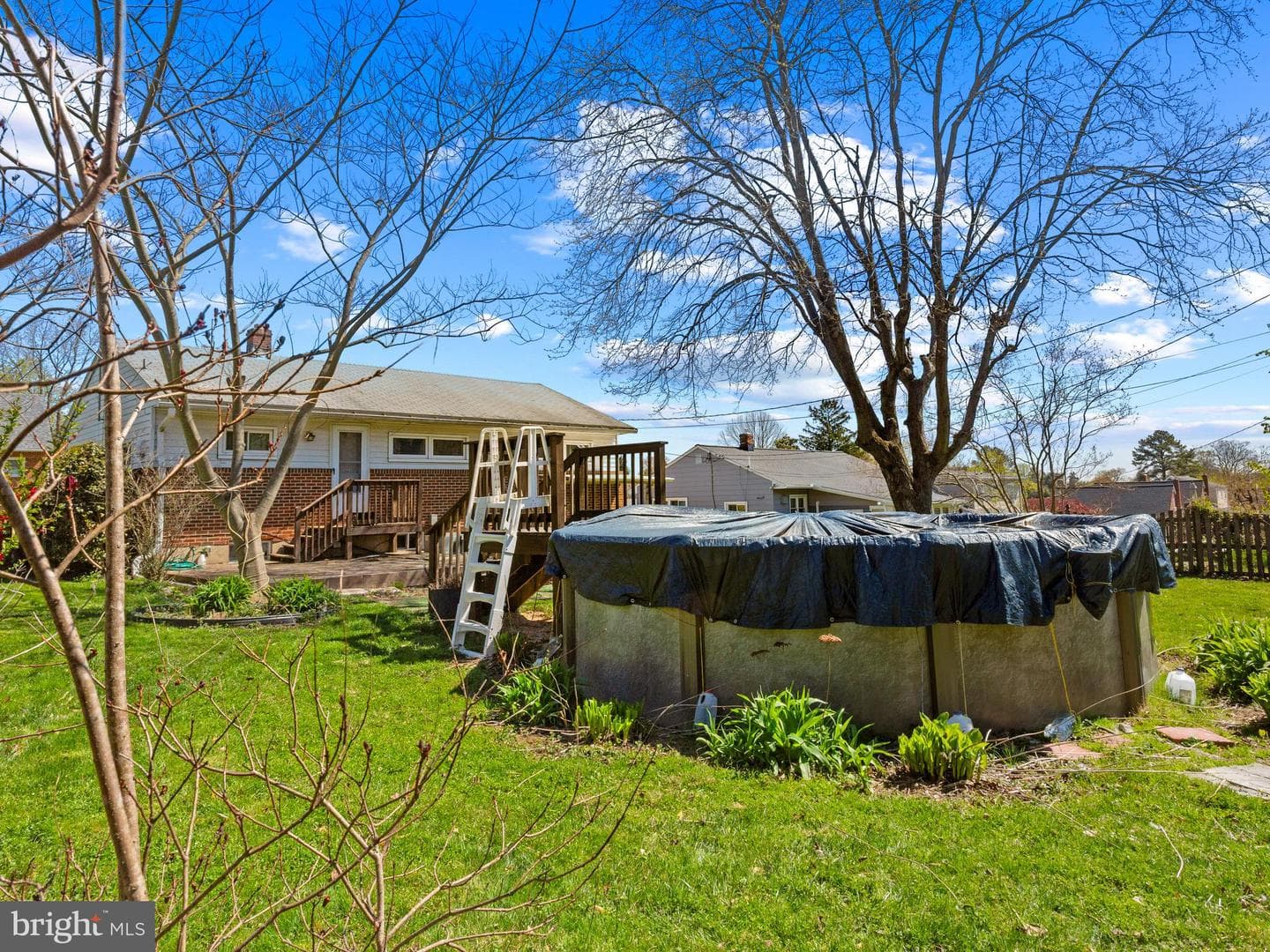 2825 Erie Avenue photo 33