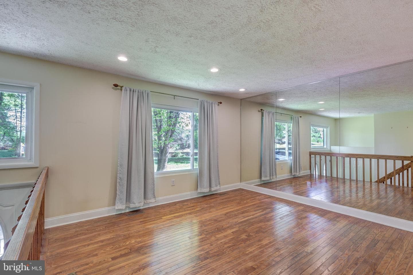 12360 Greenspring Avenue photo 2