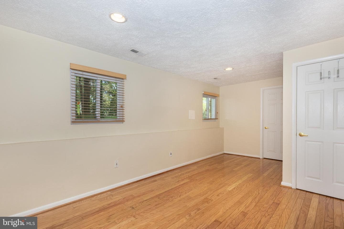 12360 Greenspring Avenue photo 28