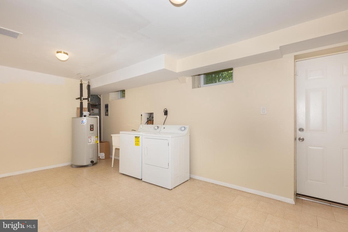 12360 Greenspring Avenue photo 31