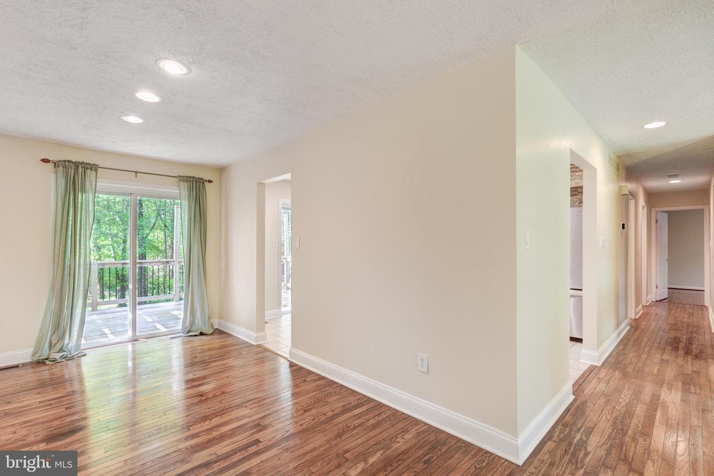 12360 Greenspring Avenue photo 6