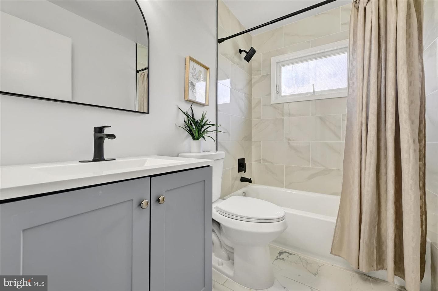 119 Rockrimmon Road photo 20
