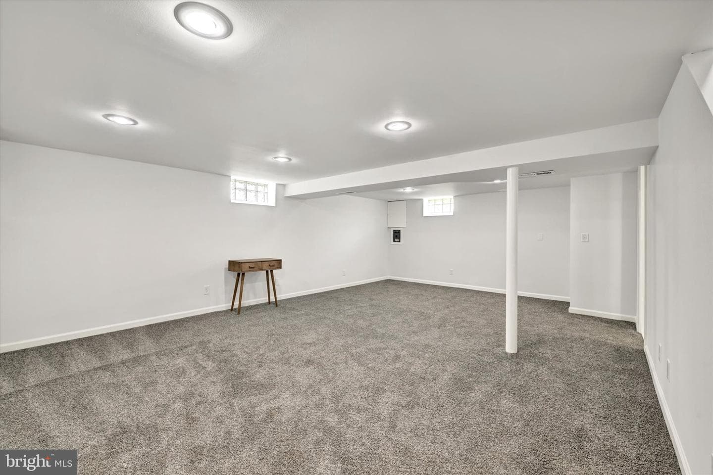 119 Rockrimmon Road photo 31