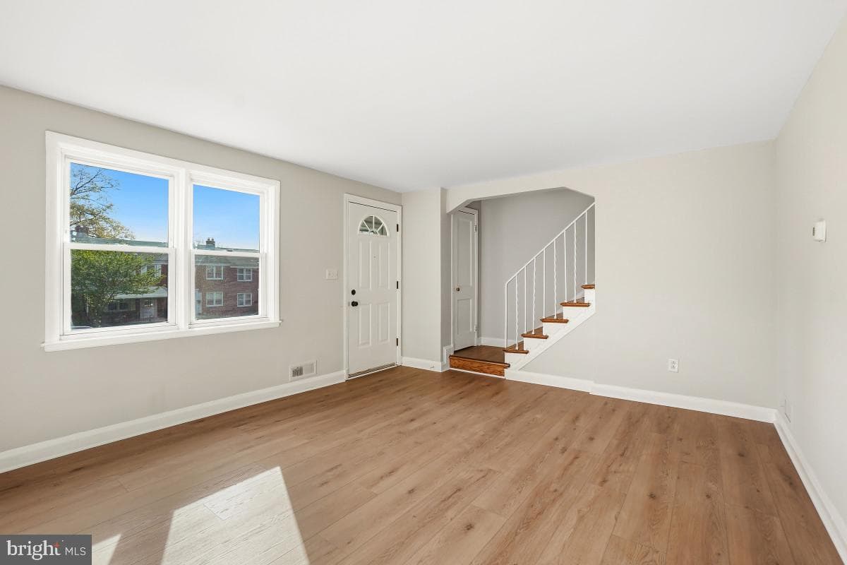 162 Cherrydell Road photo 5