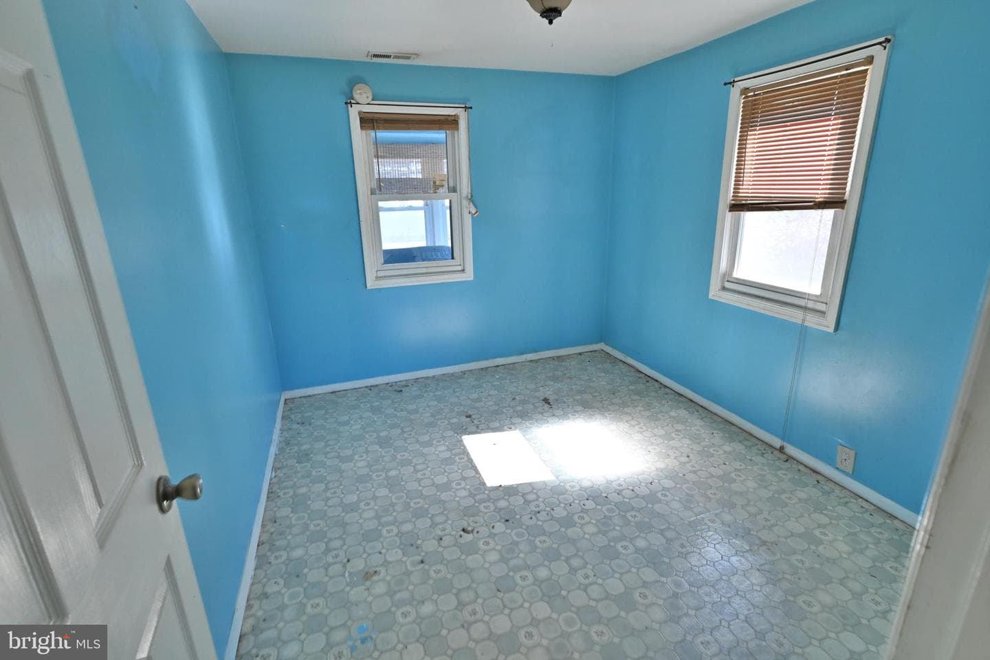 109 Hughes Shore Road photo 24
