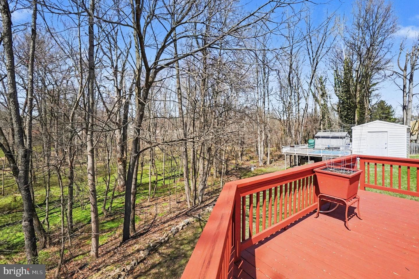 9422 Gunview Road photo 42