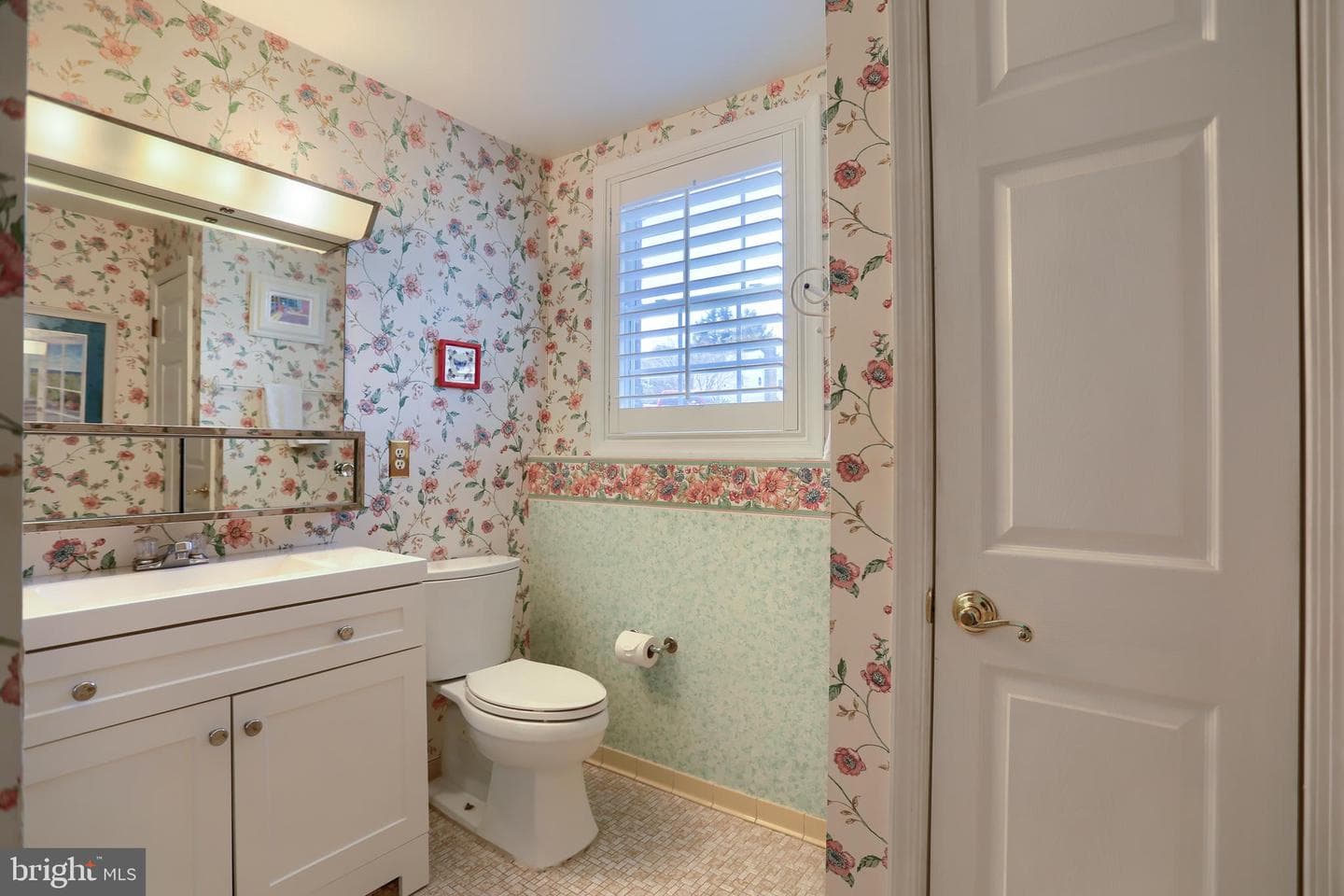 9 Tyburn Court photo 38