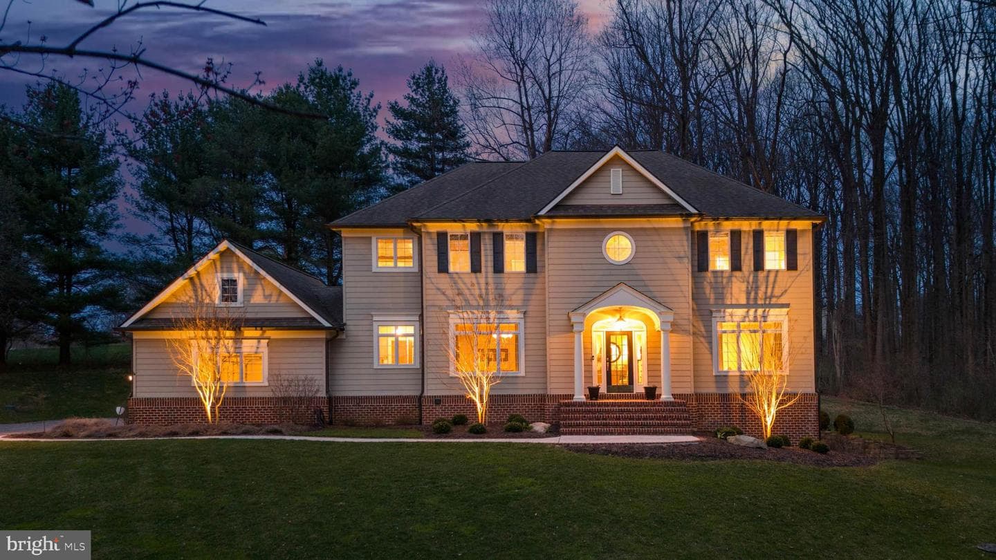 11 Hillsyde Court