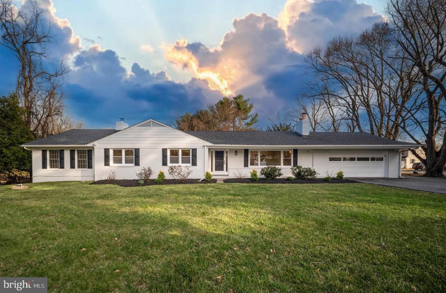 1515 Ivy Hill Road photo 3