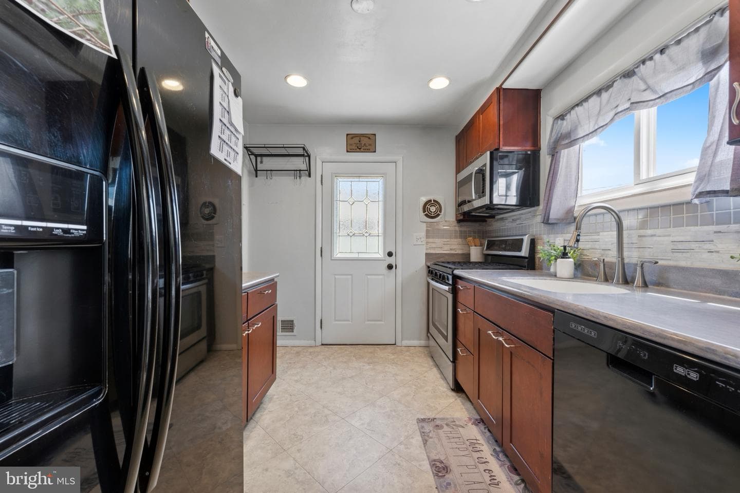 8810 Lakewood Road photo 10