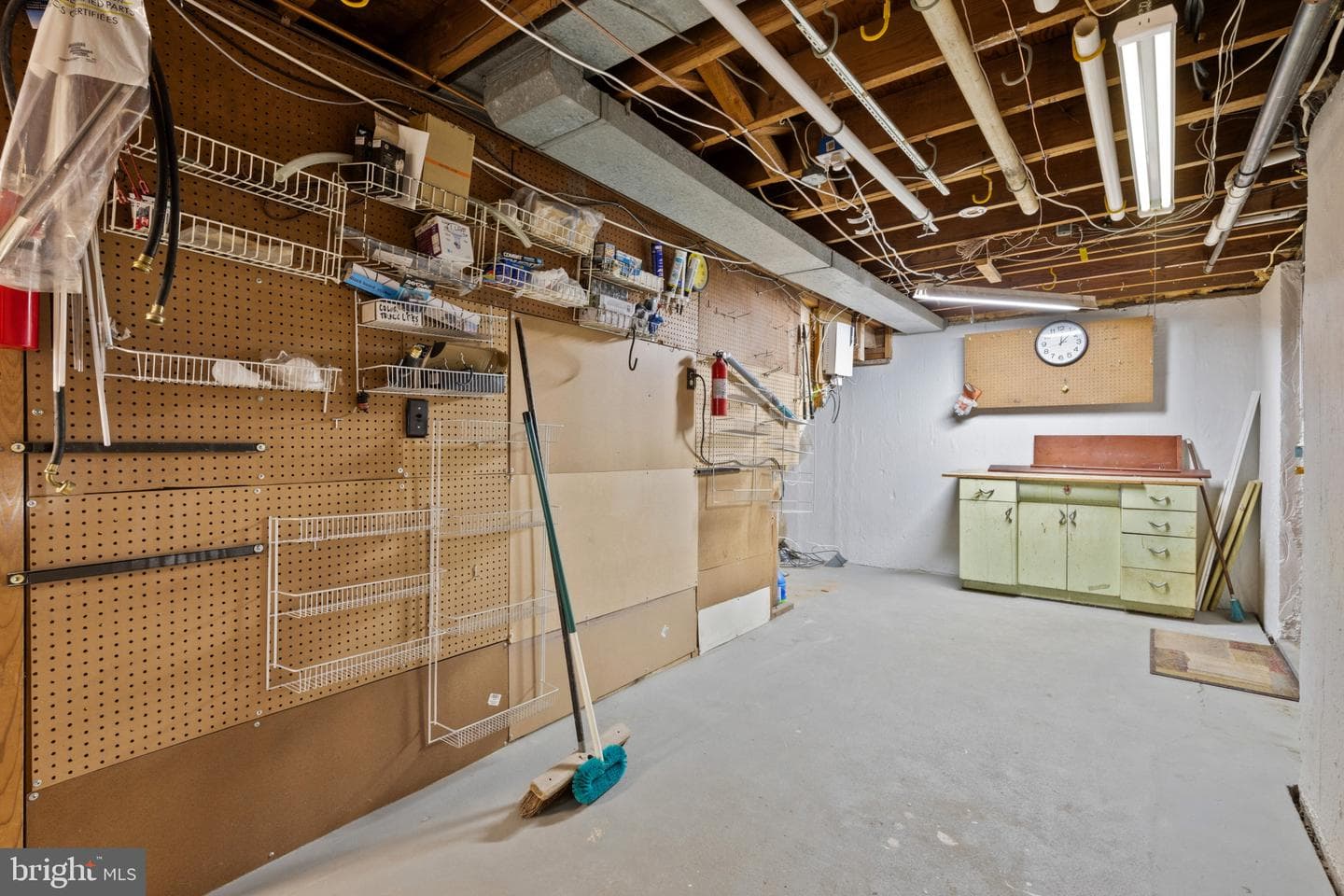 8810 Lakewood Road photo 26