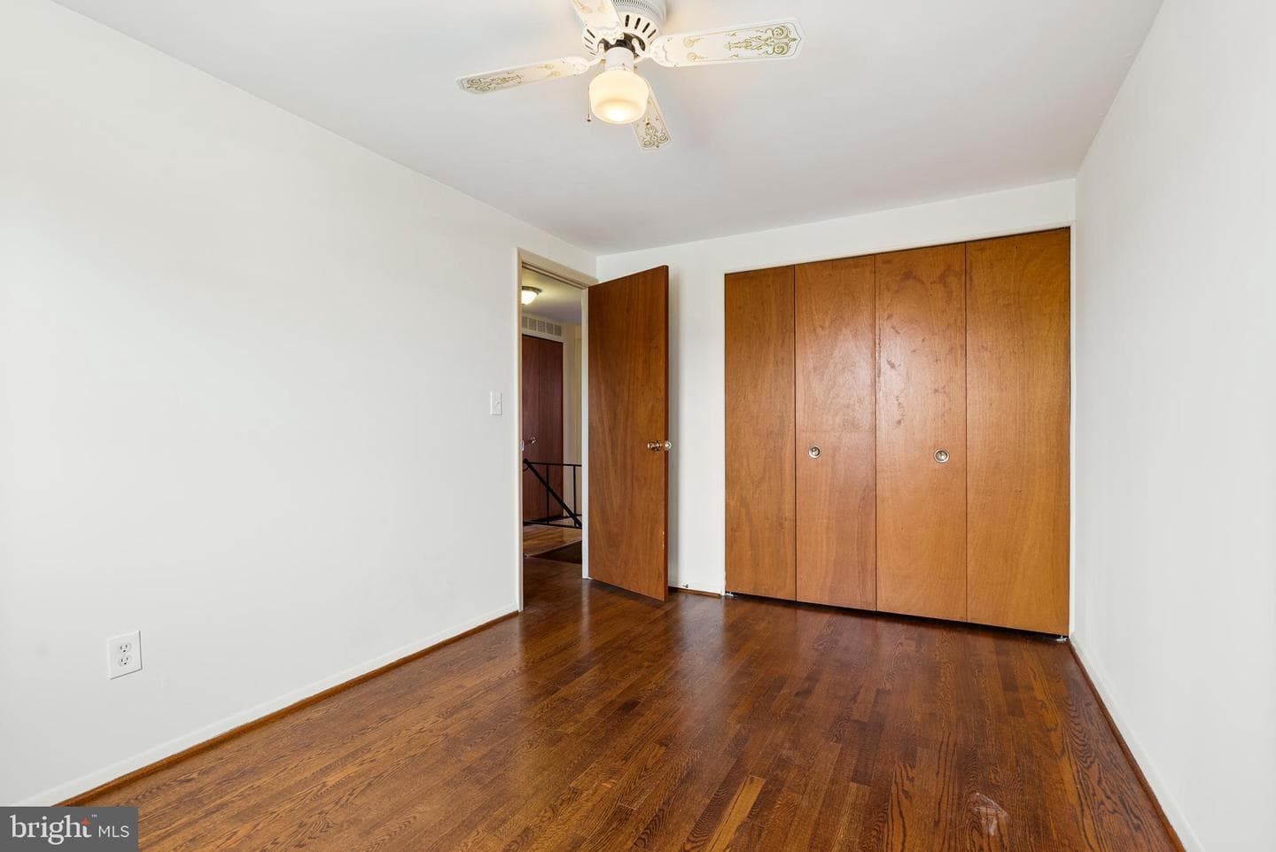 1041 Foxwood Lane photo 30