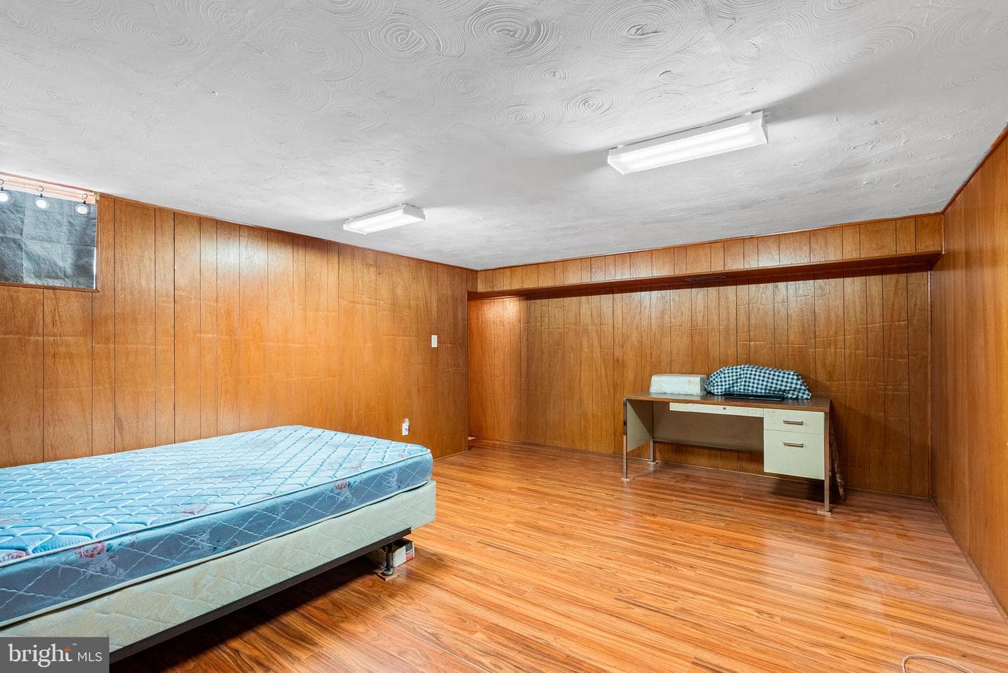 1041 Foxwood Lane photo 35