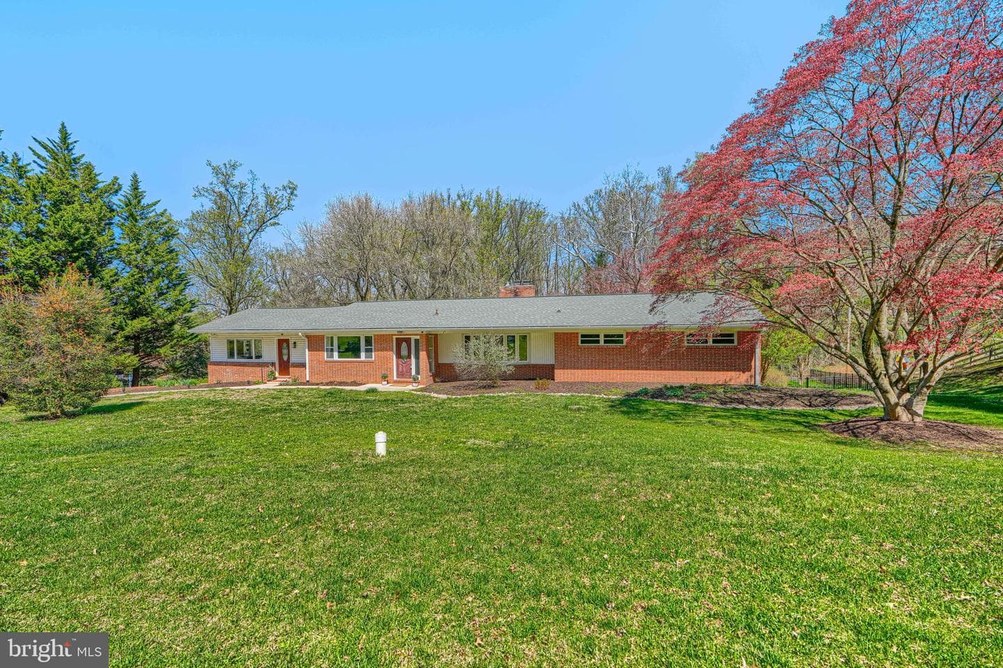 802 Stone Barn Road photo 4