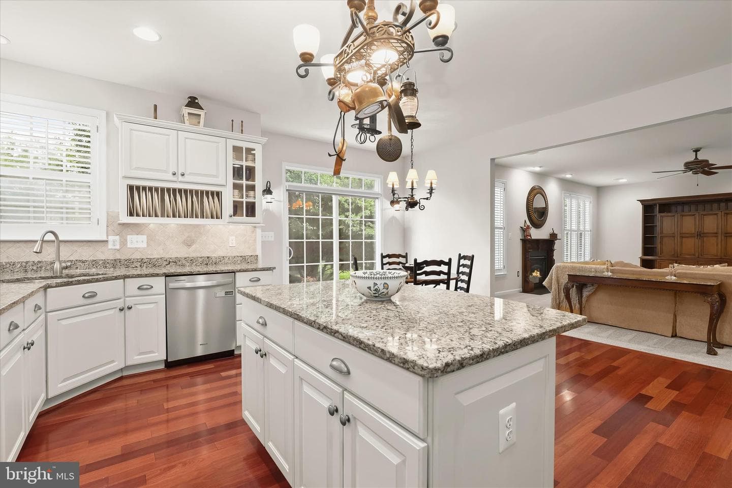 2035 Myrtlewood Road photo 12