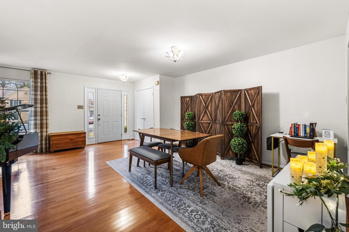 28 Battersea Bridge Court photo 3