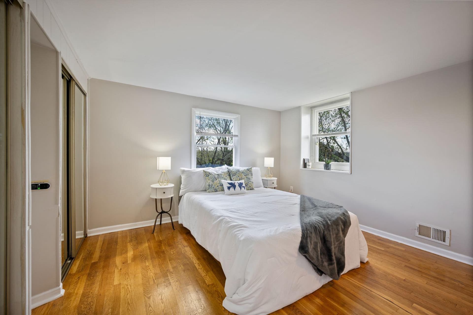 3225 Ryerson Circle photo 17