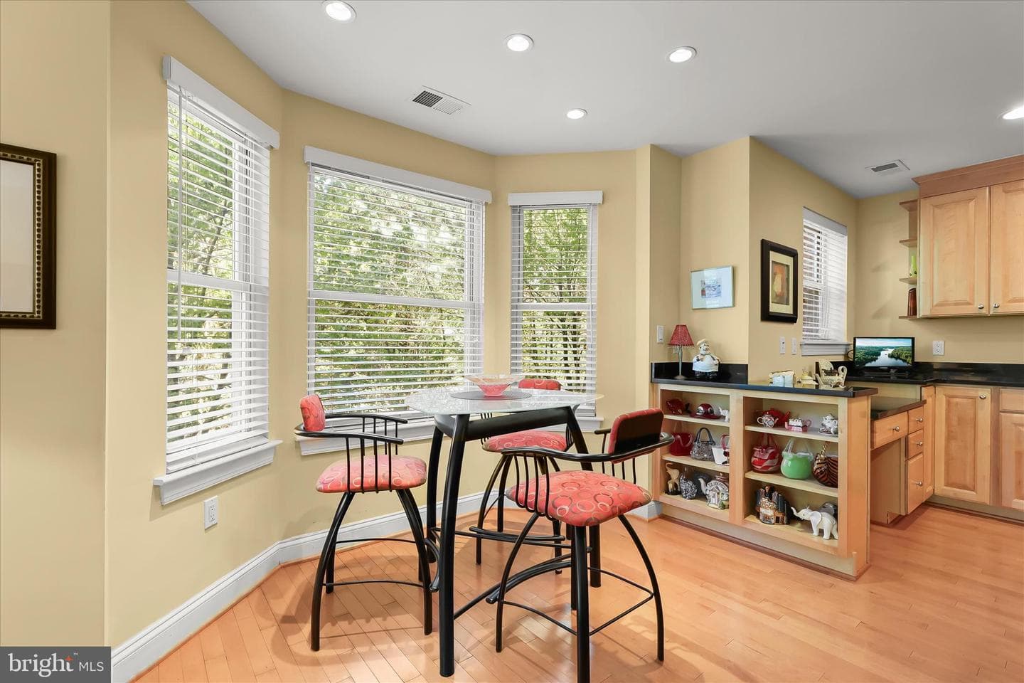 7902 Brynmor Court #205 photo 20