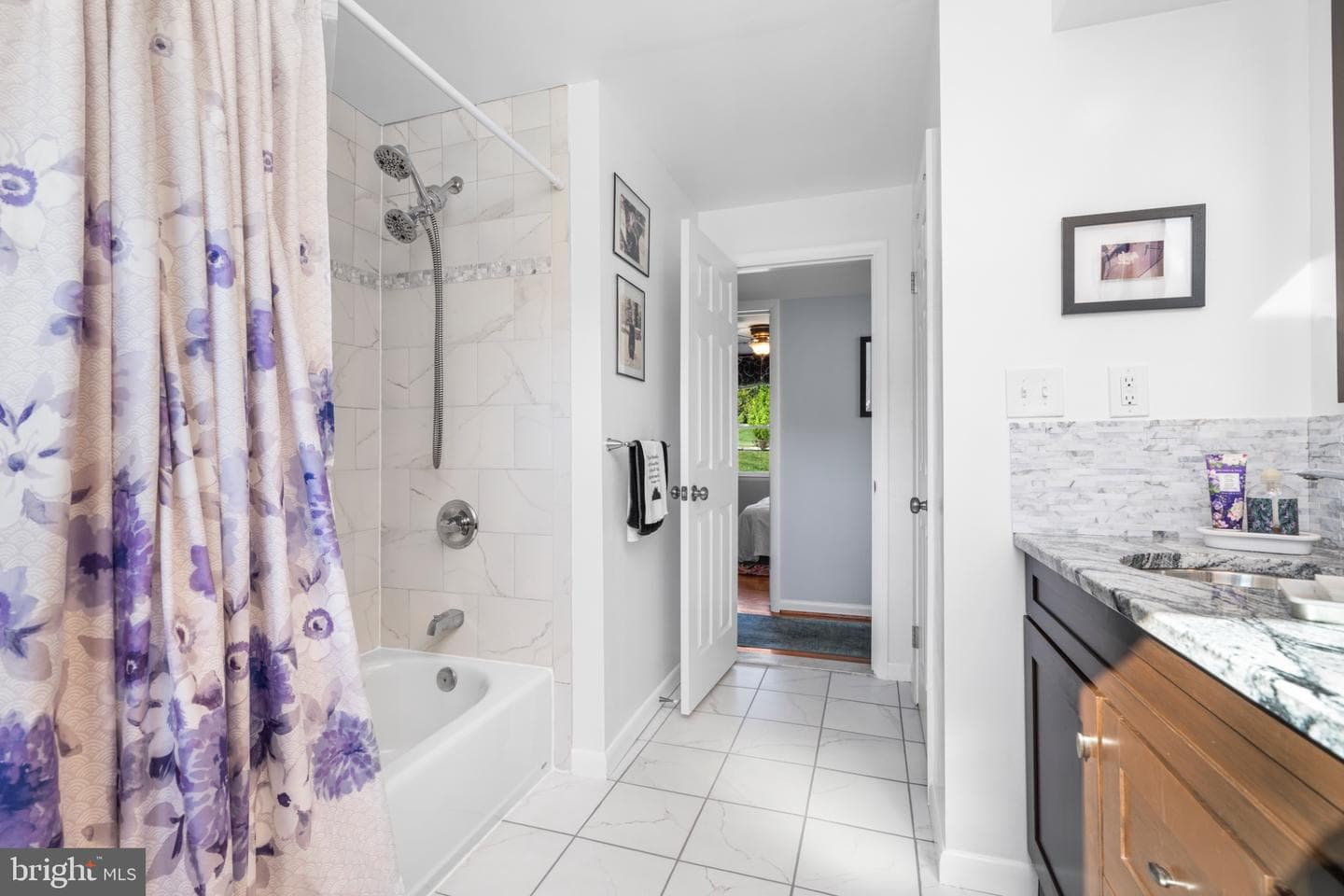 1101 Gypsy Lane W photo 25