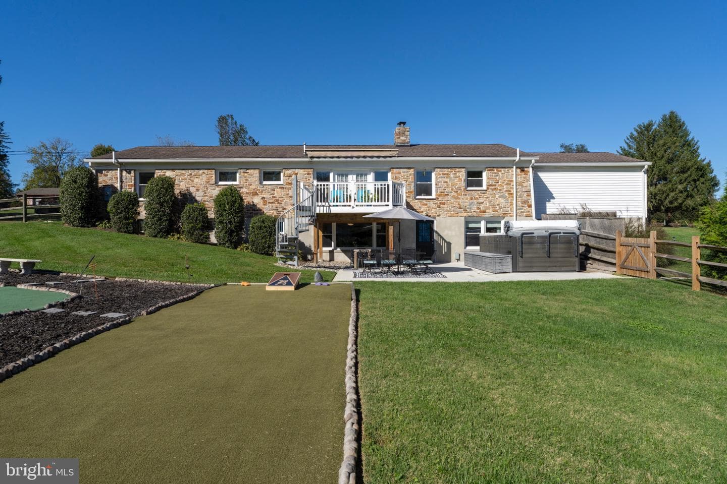 1101 Gypsy Lane W photo 42