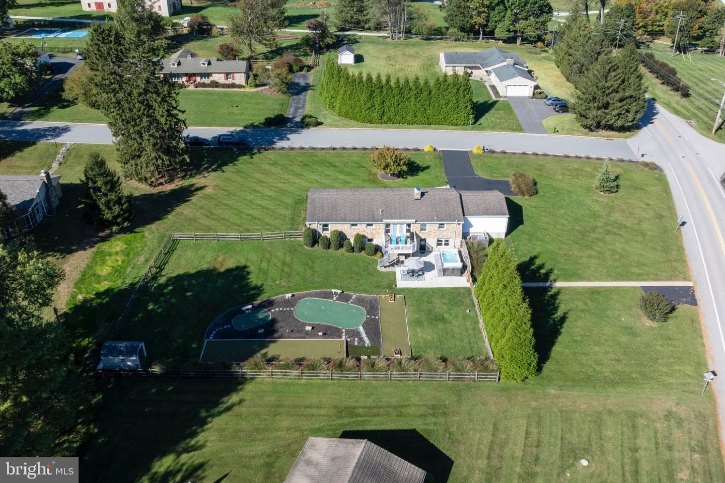 1101 Gypsy Lane W photo 47