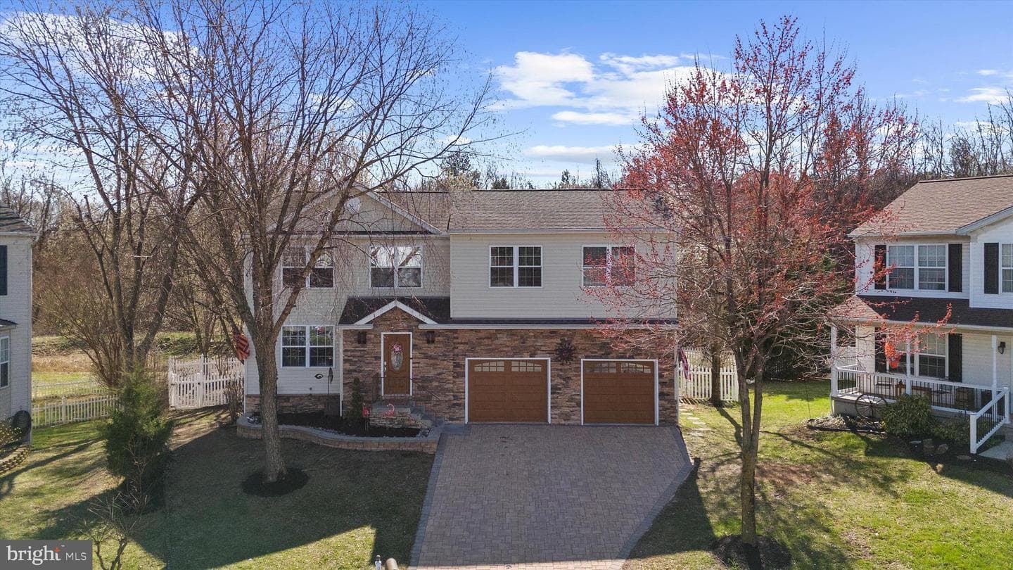 9311 Sea Horse Court photo 2