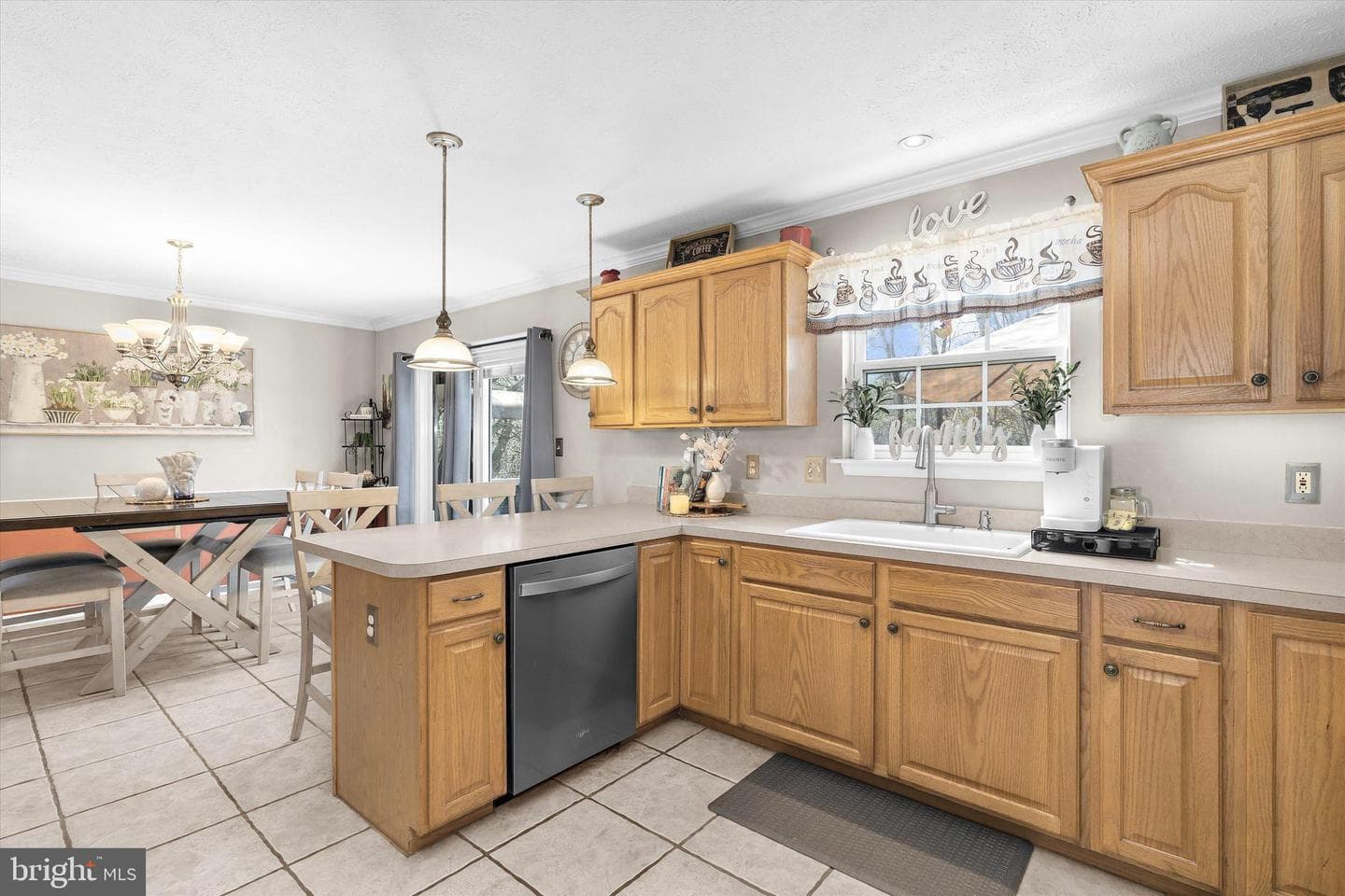 9311 Sea Horse Court photo 9
