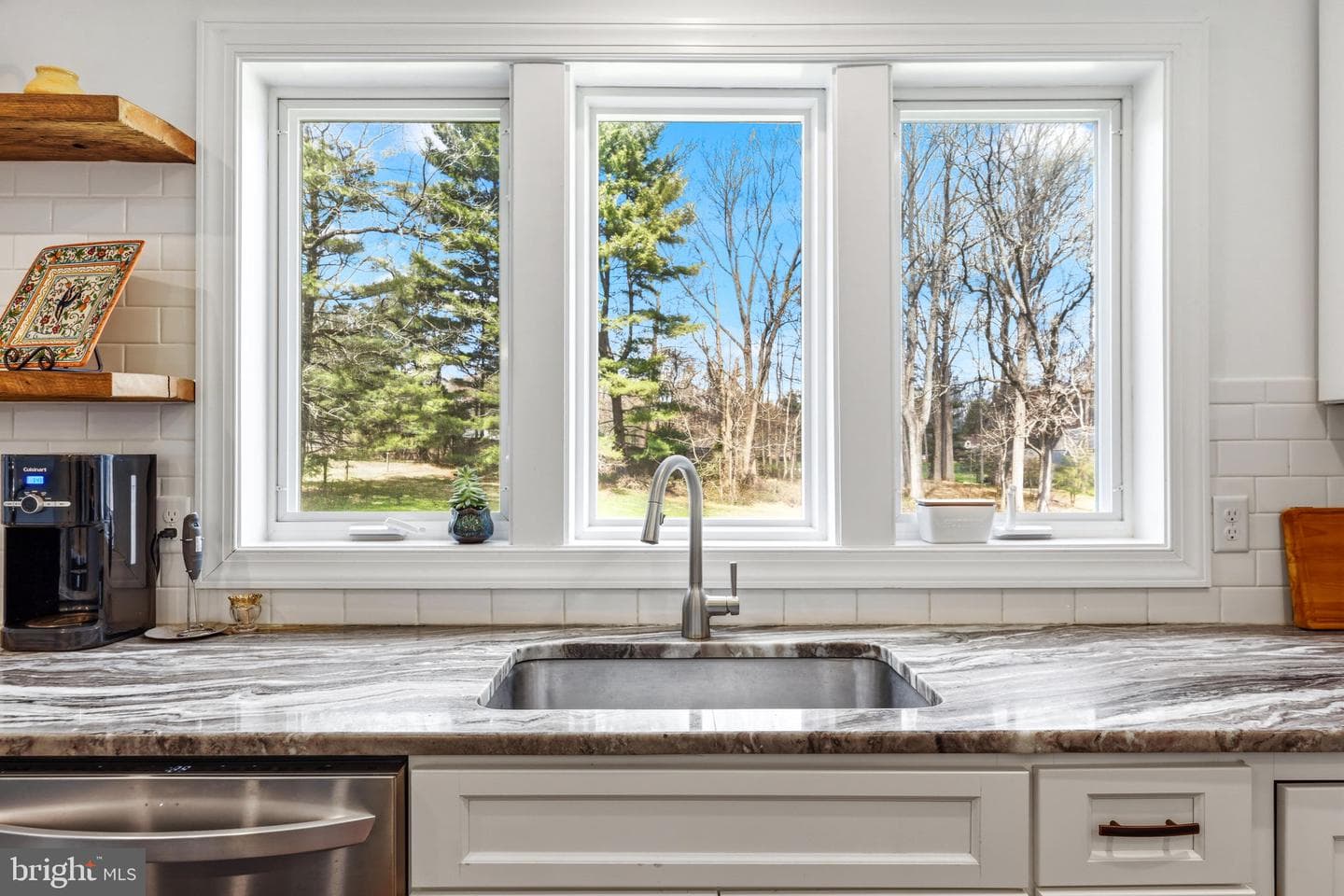 4126 Hedgehill Lane photo 24