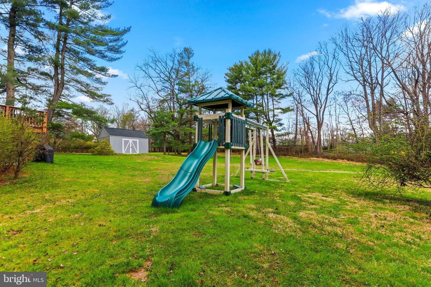 4126 Hedgehill Lane photo 45