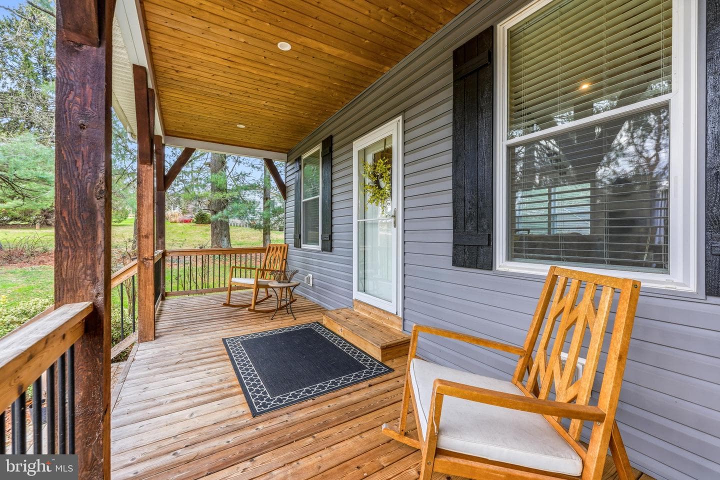 4126 Hedgehill Lane photo 8