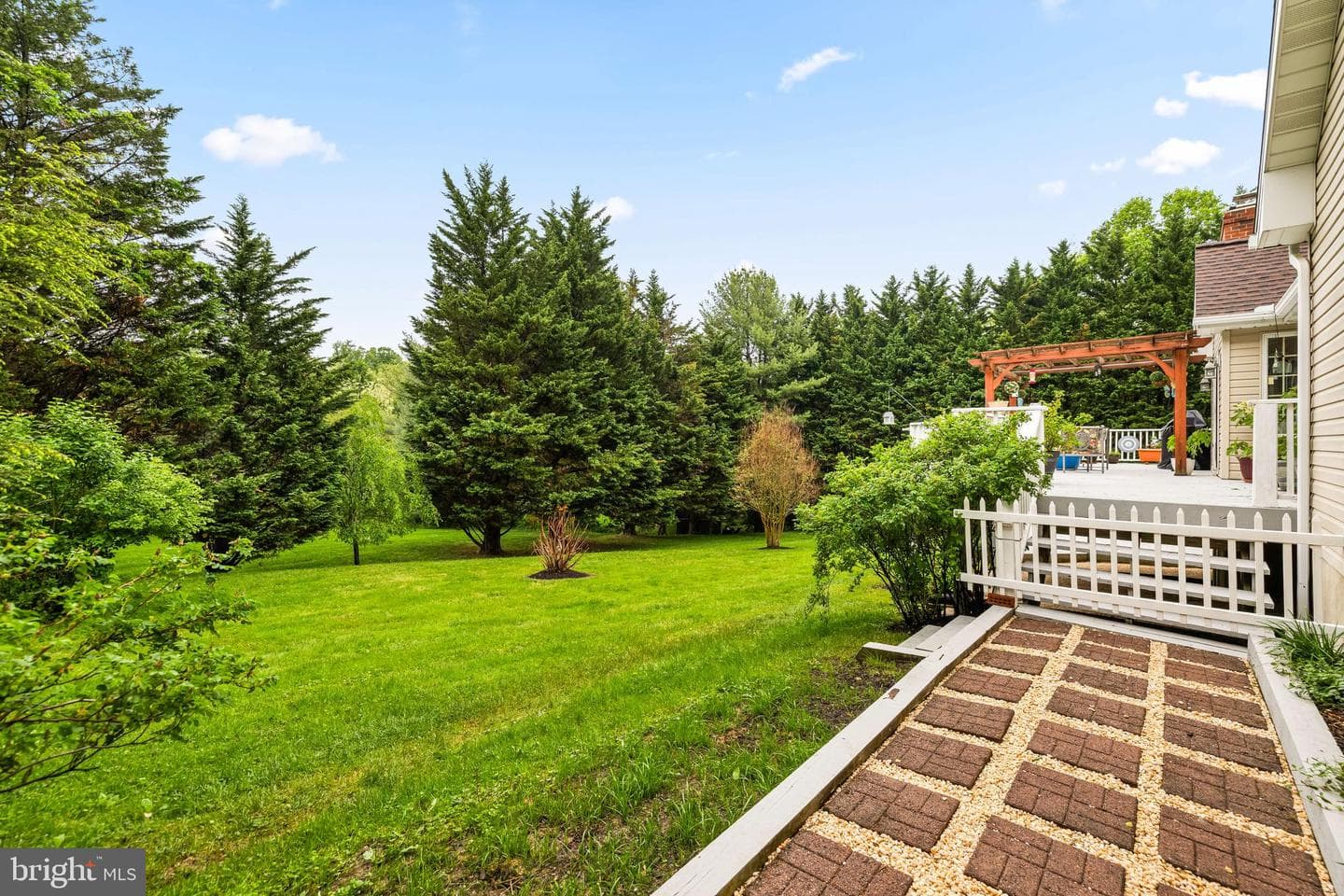 904 Maplehurst Lane photo 40