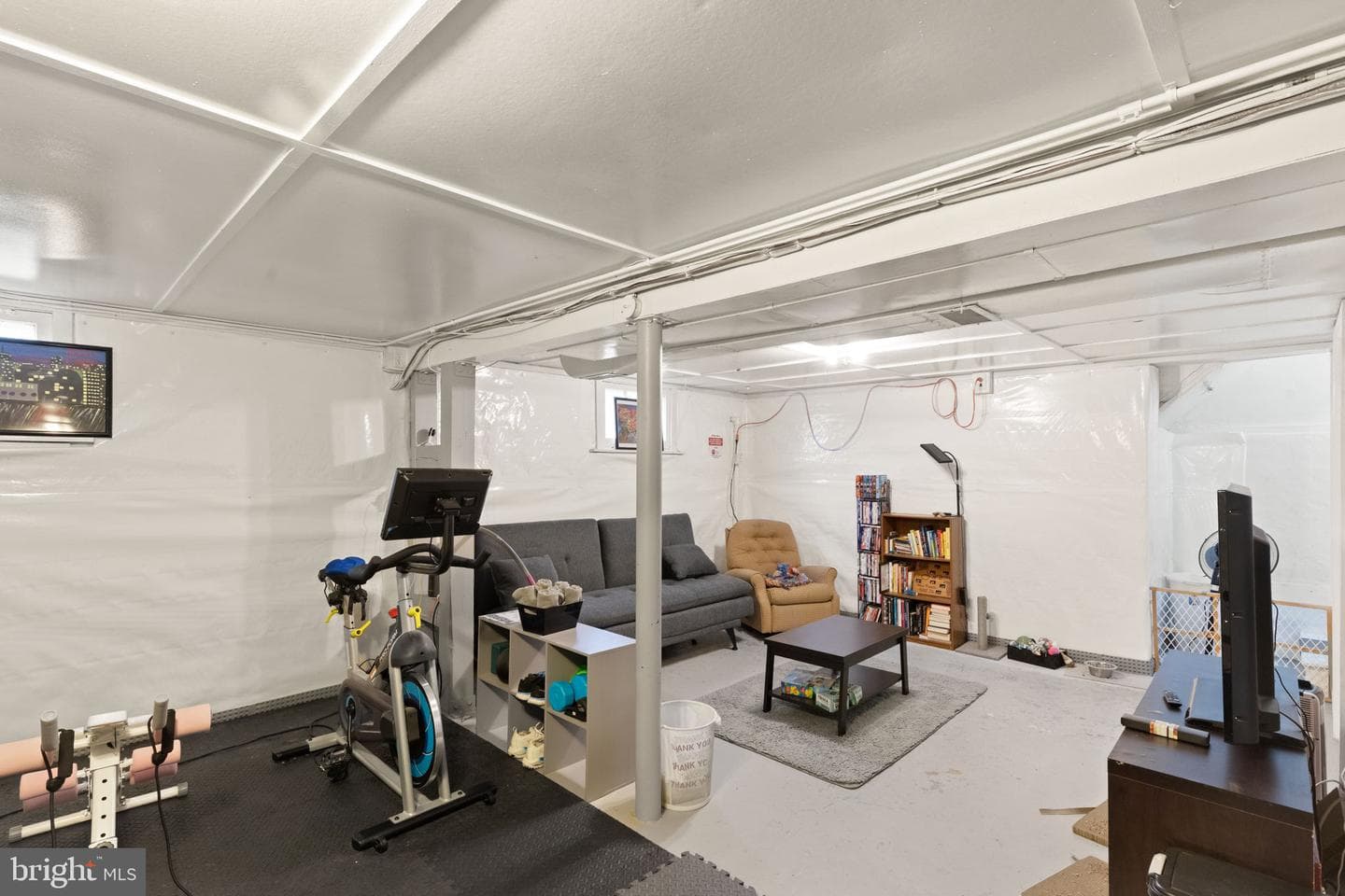 12 Elinor Avenue photo 18