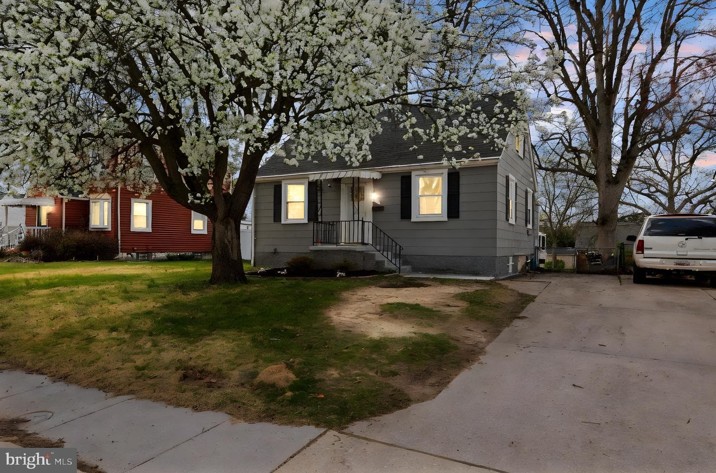 12 Elinor Avenue photo 23