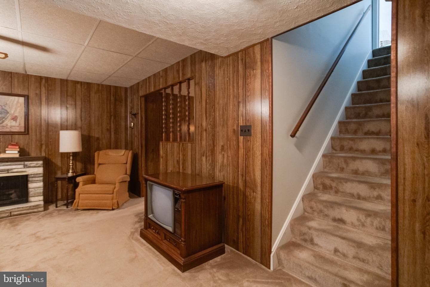 8907 Lennings Lane photo 32