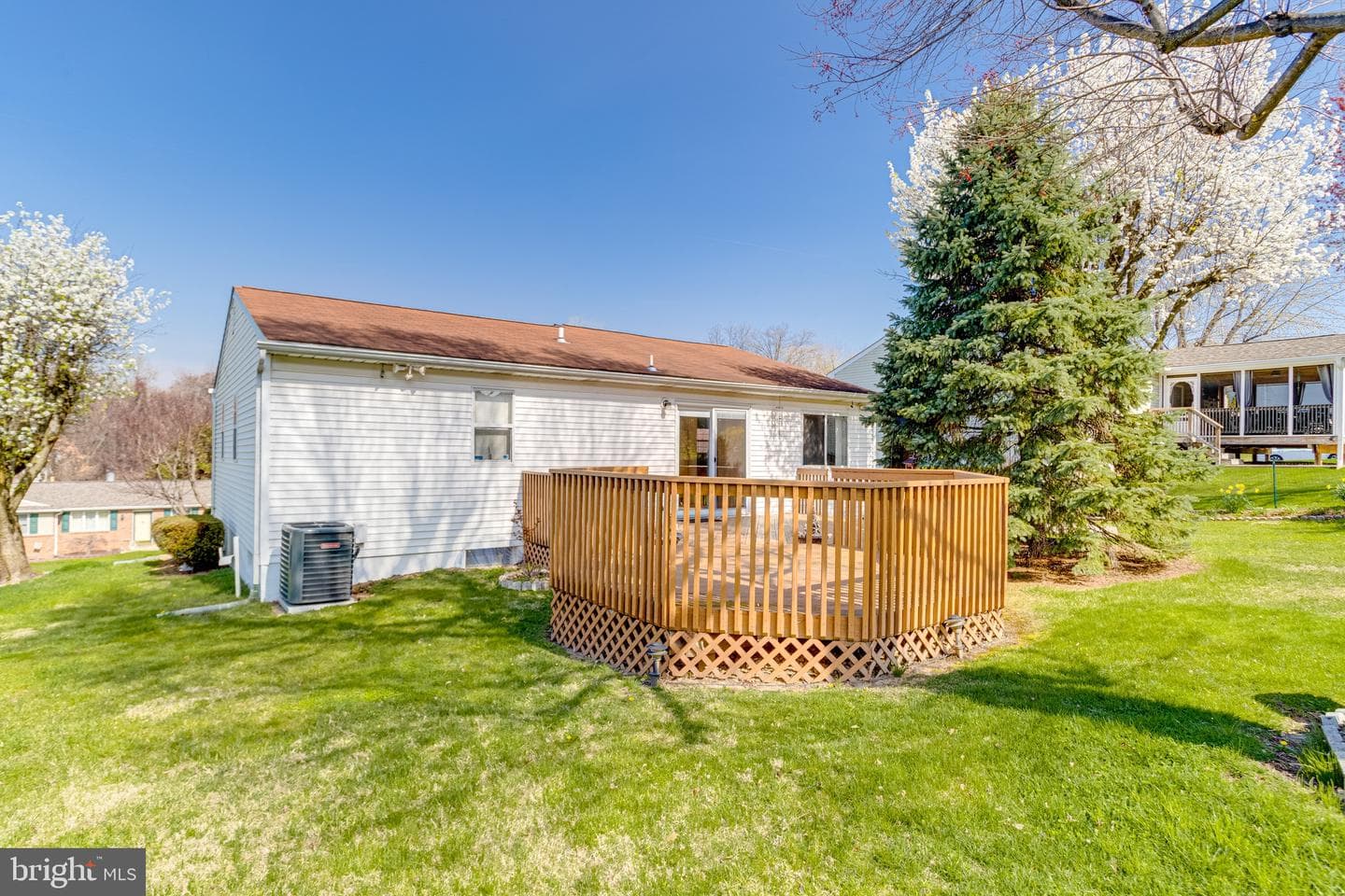 8907 Lennings Lane photo 50