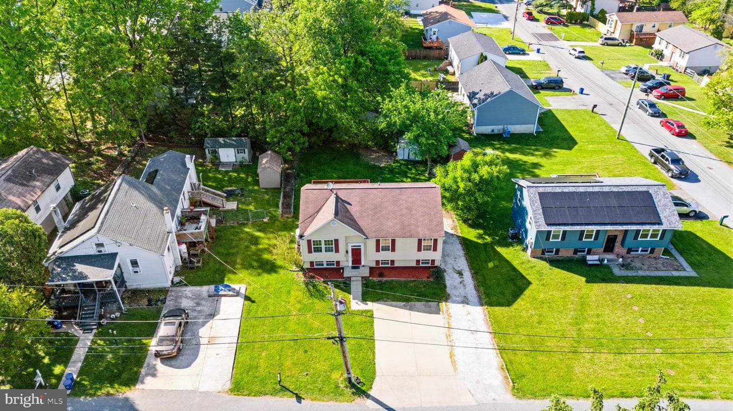 1404 Lafayette Avenue photo 29