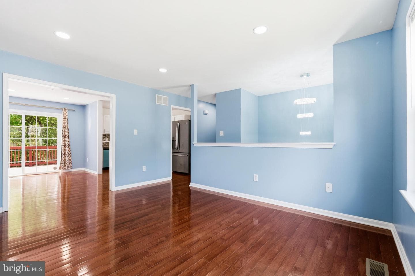 1404 Lafayette Avenue photo 5