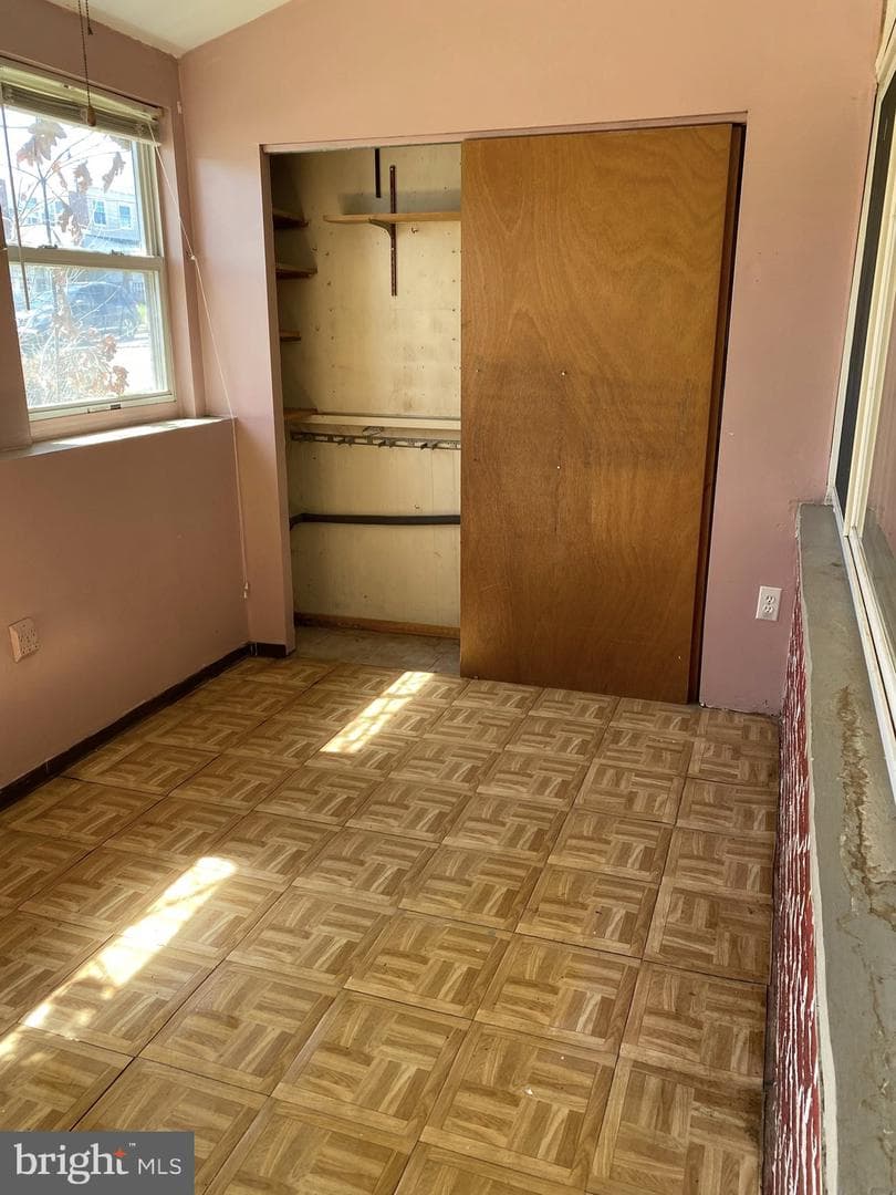 8048 Eastdale Road photo 12