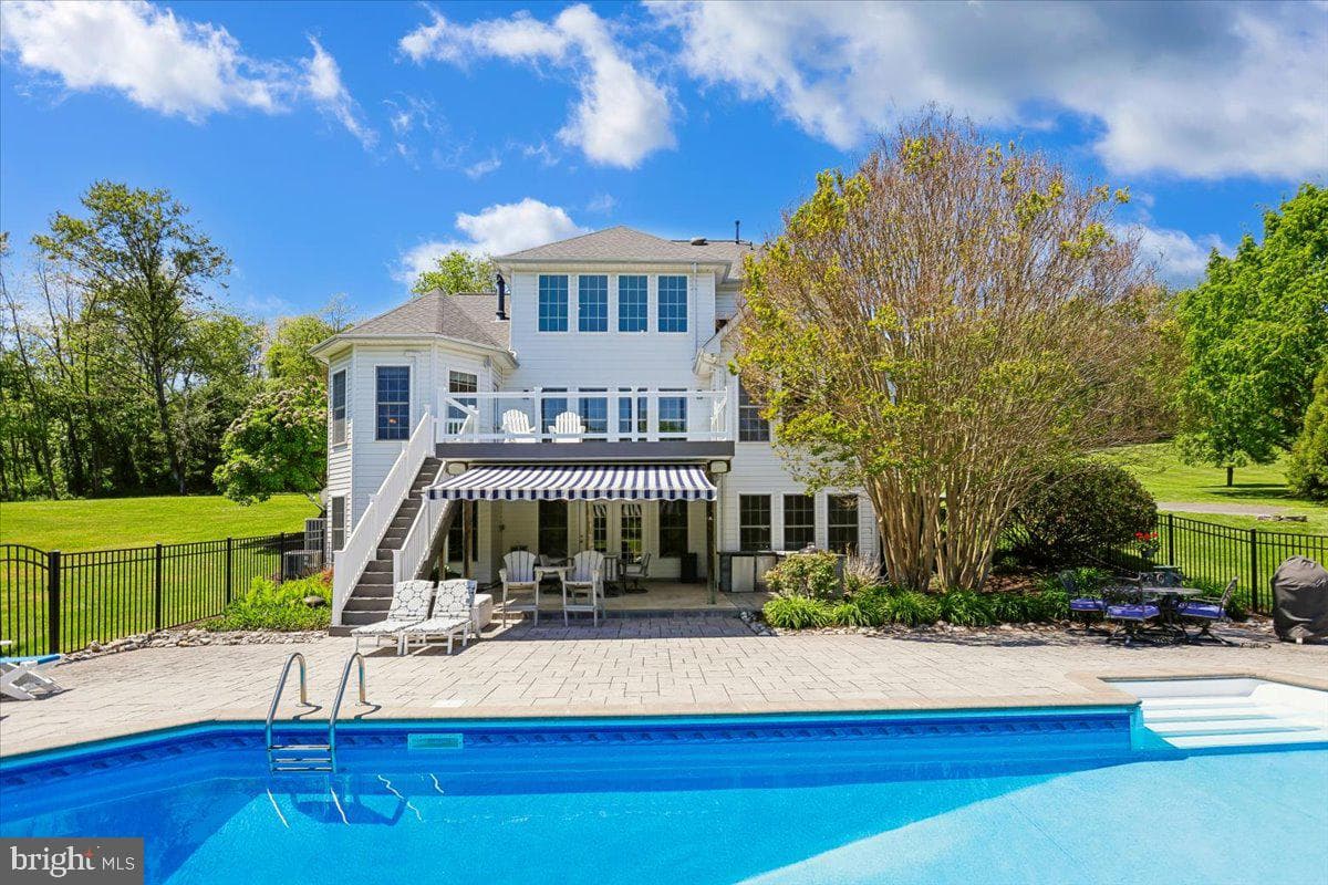 1203 Dairy Rd photo 77