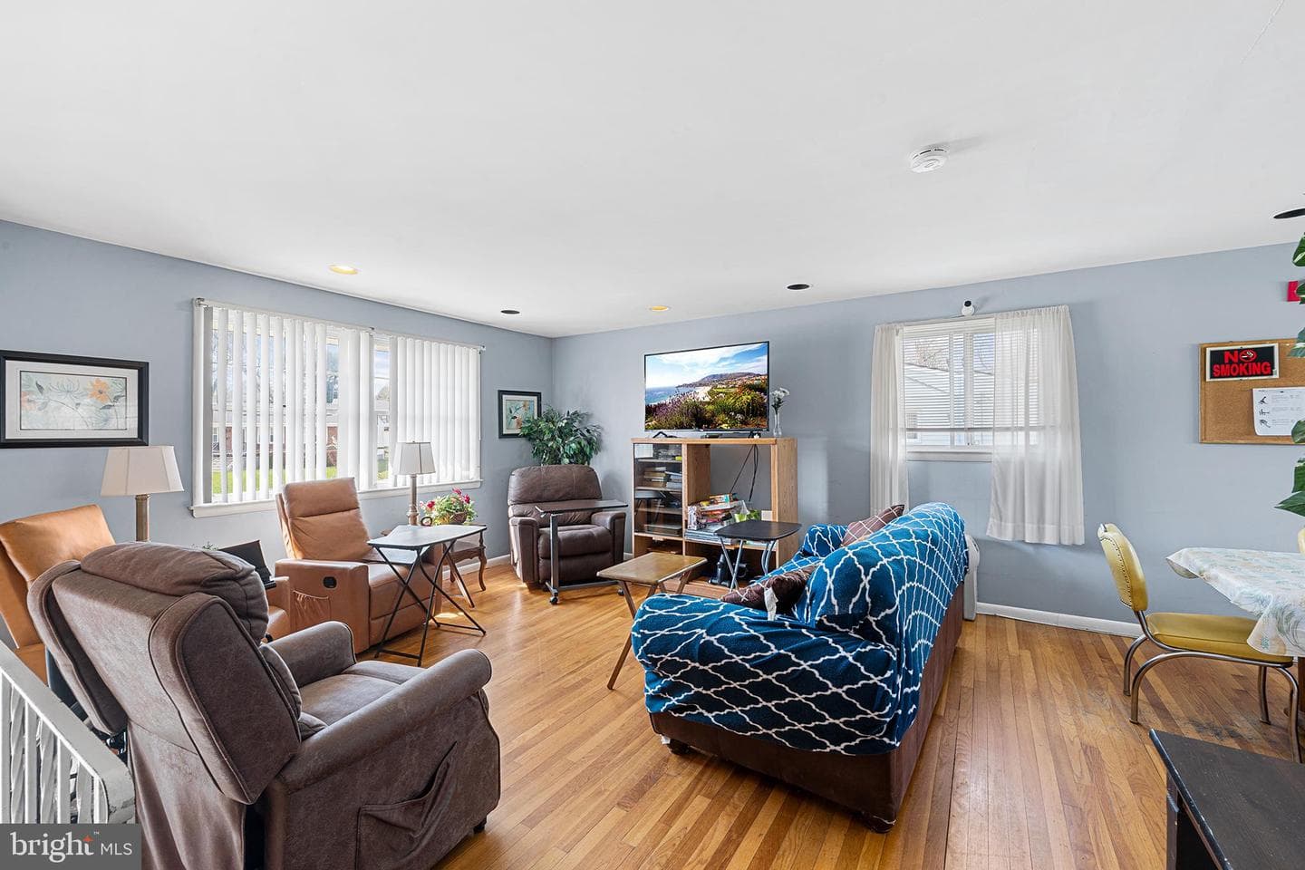 8912 Maplebrook Road photo 2